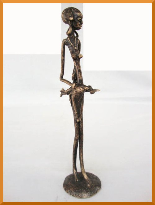 Bronze personnage Maman africaine et son bébé 10BZP25